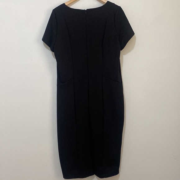 Black Corporate Dress - Size 20 - Picture 5 of 7